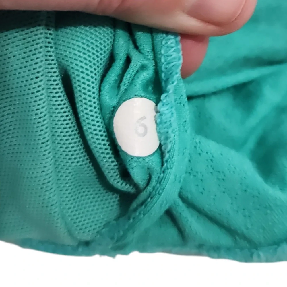 Lululemon Sports Bra Size 6 Wireless Yoga Gym Bra Workout